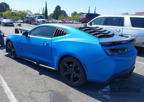 2017 Chevrolet Camaro 1Lt из США, поврежденный, VIN 1G1FB1RS1H0199885